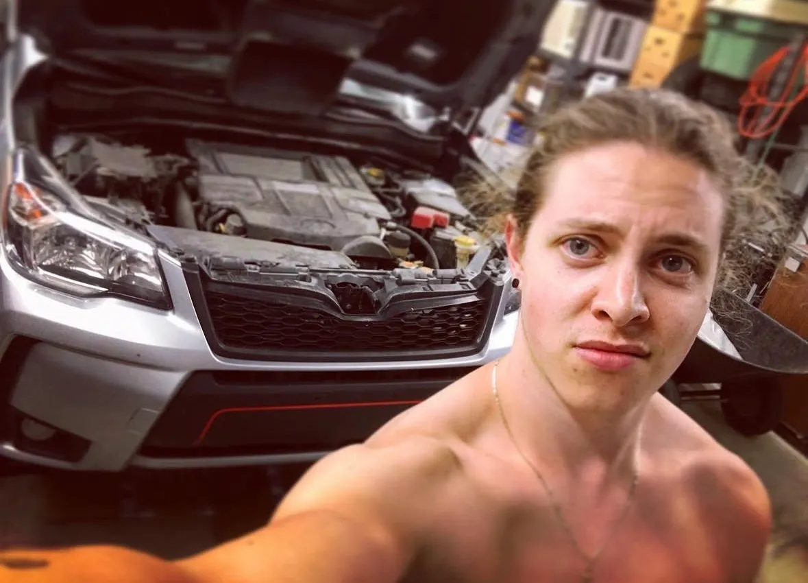 Mike et sa Subaru Forester, dans leur habitat naturel.